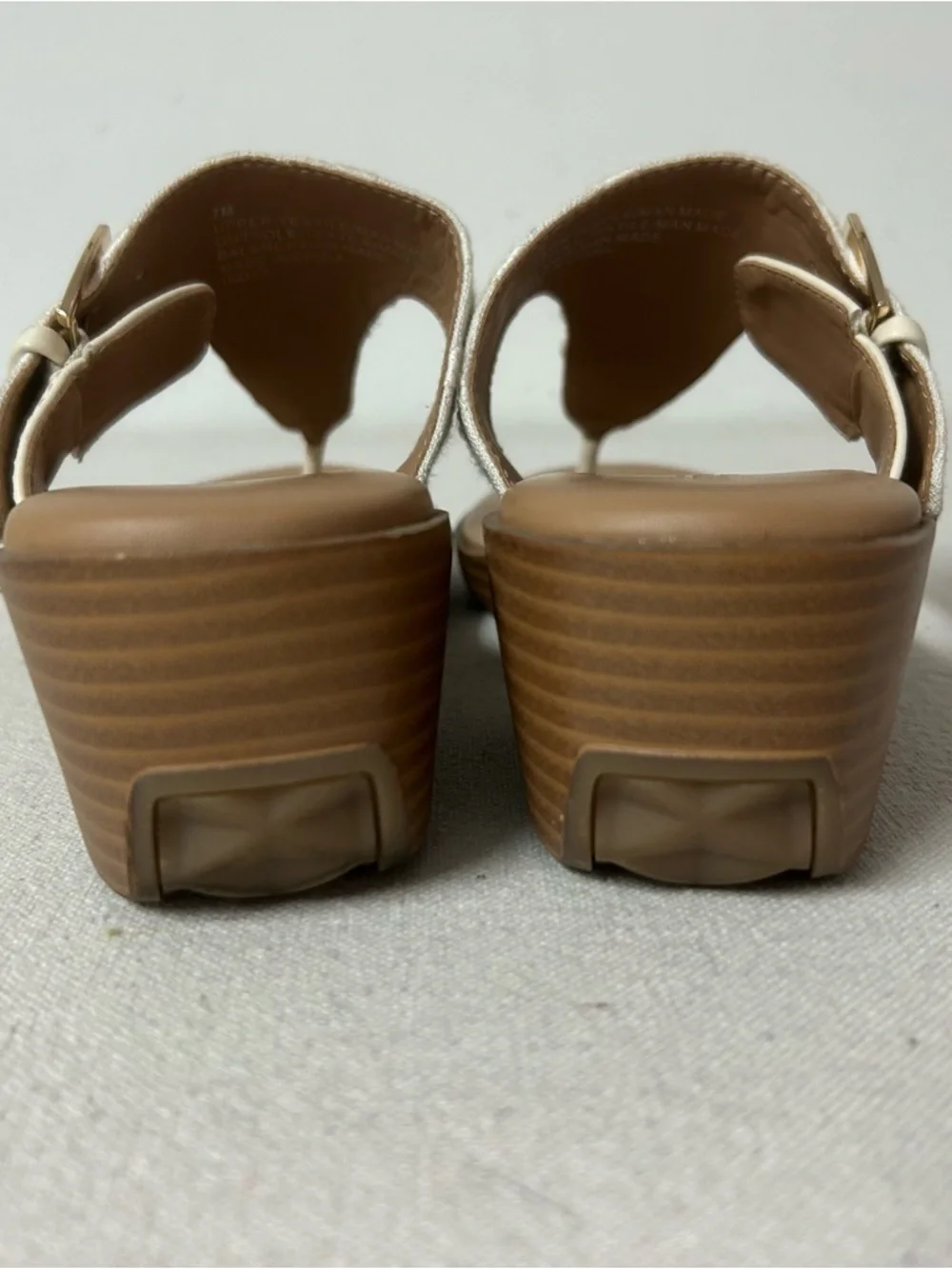 Aerosoles Indya Sandals Women’s 7M Ivory Embroidered Fabric - Picture 5 of 10